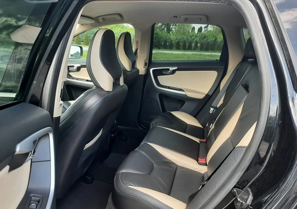 Volvo XC 60 cena 51000 przebieg: 260000, rok produkcji 2011 z Myszyniec małe 466